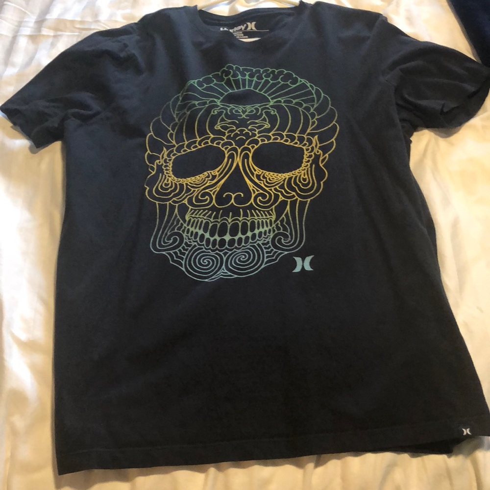 Hurley size large day of the dead T-shirt
